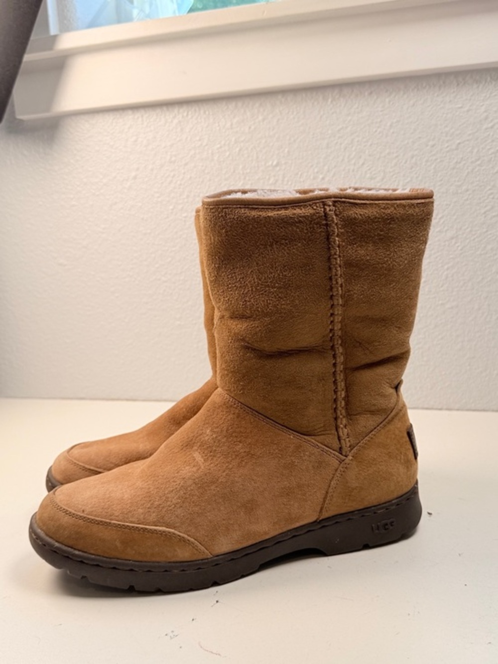 UGG Waterproof Sheepskin Boots Chestnut Suede Winter Snow Boots Womens US 8